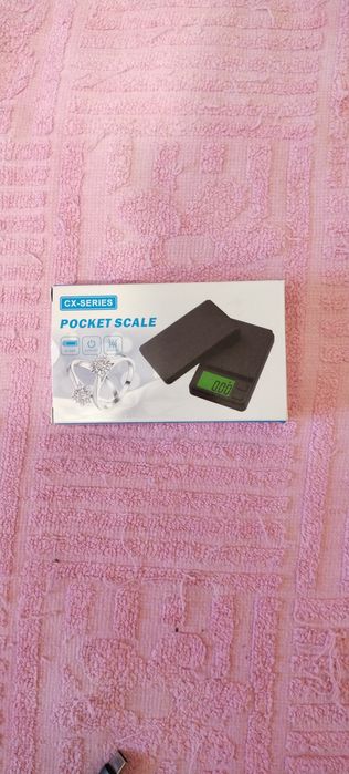 Продам маленькие электронные весы