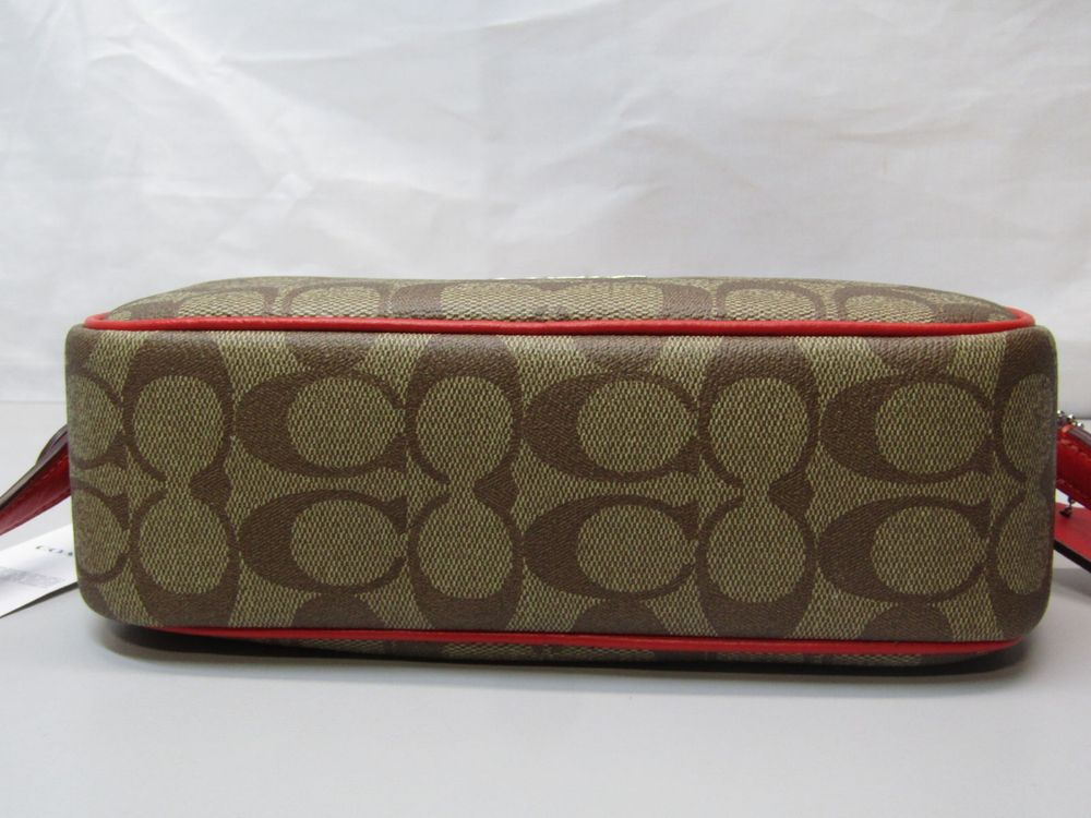 Сумка жіноча COACH Jamie Camera Bag In Signature Canvas CR135