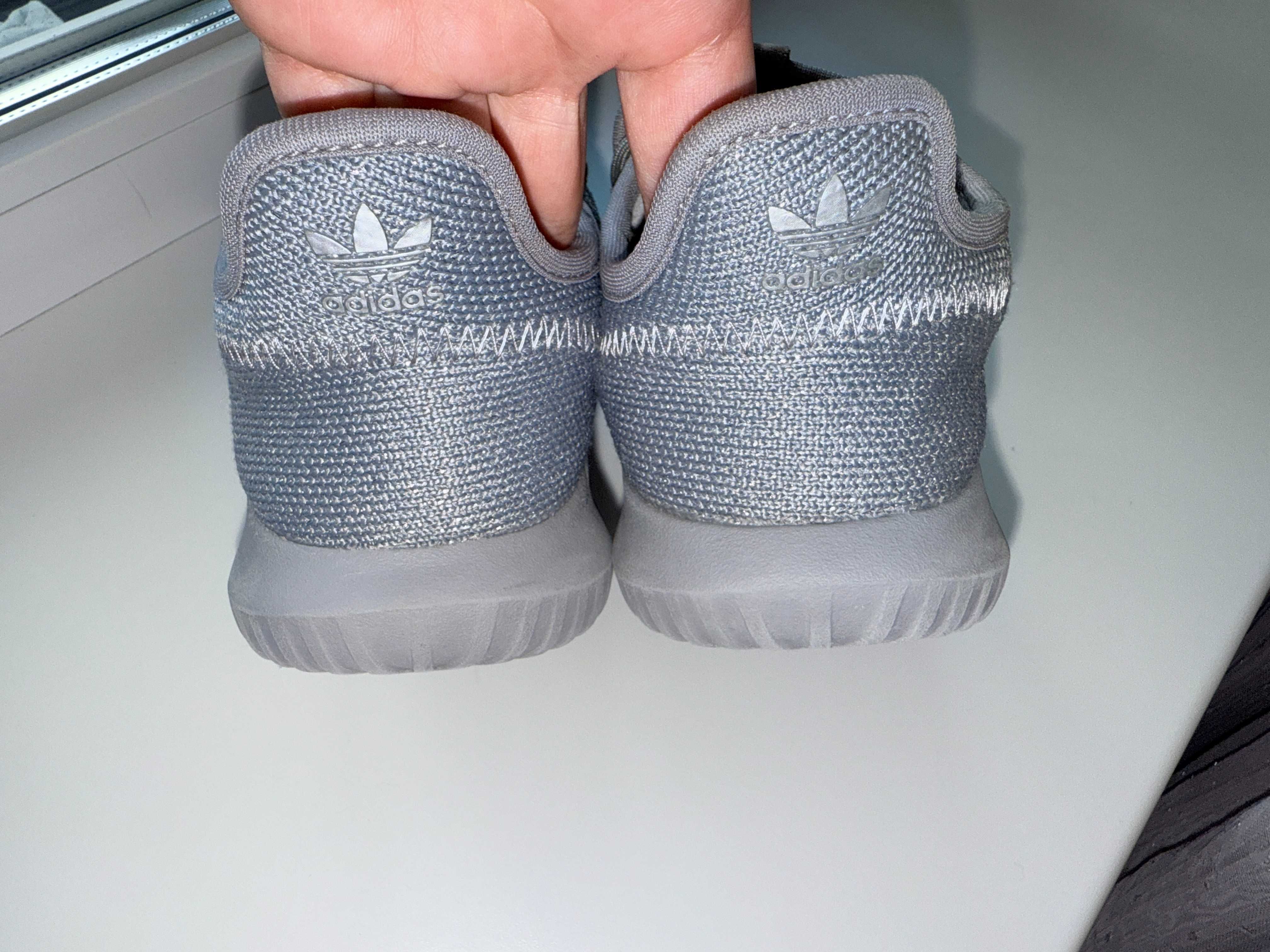 Кросівки Adidas Tubular Shadow, оригінал, р-р 34, уст 22 см