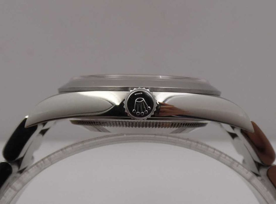 Rolex Explorer 114270 - 2005 rok