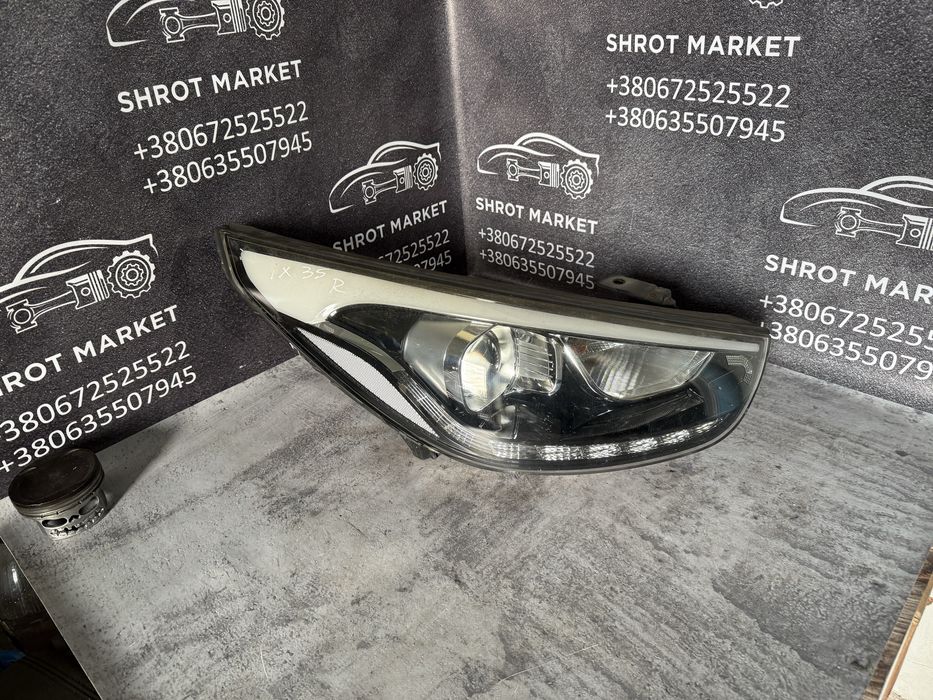 Фара фары передня права Hyundai IX35 Tucson 10-17 ксенон
