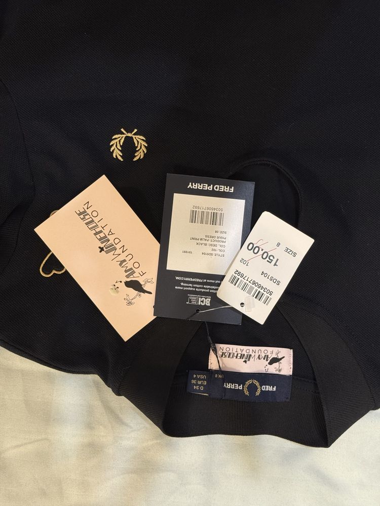 Cукня Fred Perry 36p нова