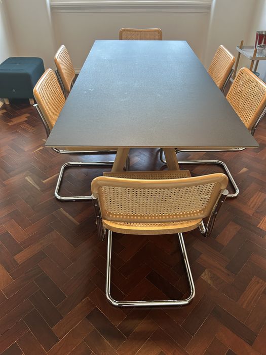 Mesa Hay CPH30 2.0 carvalho tampo preto