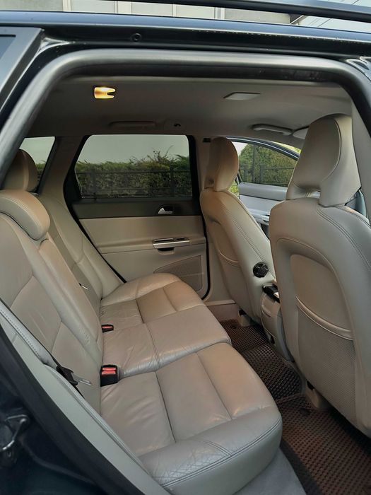 Volvo V50 1.6 дизель 2010
