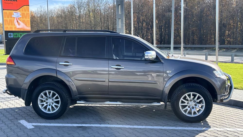 Mitsubishi Pajero Sport