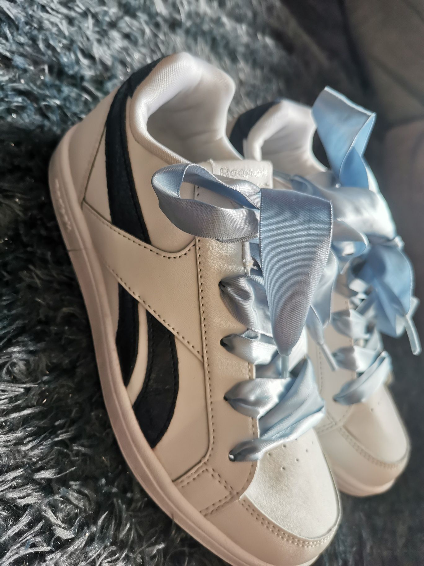 Adidasy Reebok...