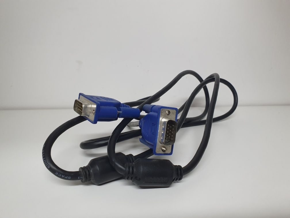 Kabel do podłączenia monitora komputera wtyk D-sub 15pin na D-sub
Dług