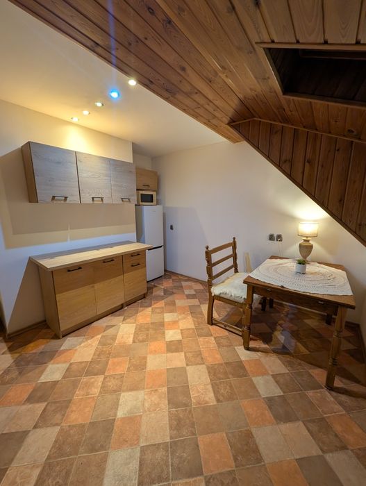 Piękne mieszkanie z ogródkiem w domu