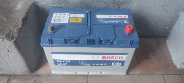 Продам акумулятор Bosch