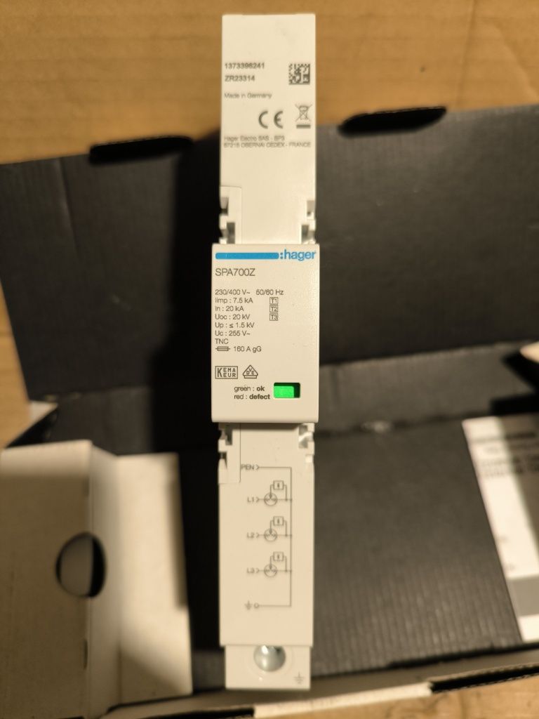 Wyłącznik selektywny Hager hts350e 50a ogranicznik kombinowany spa700z