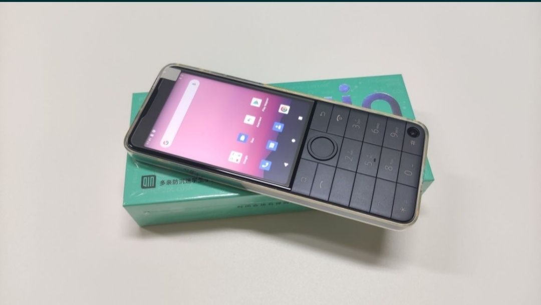 Мобільний телефон Xiaomi QIN F22 Pro 4/64 Black (Global Version)