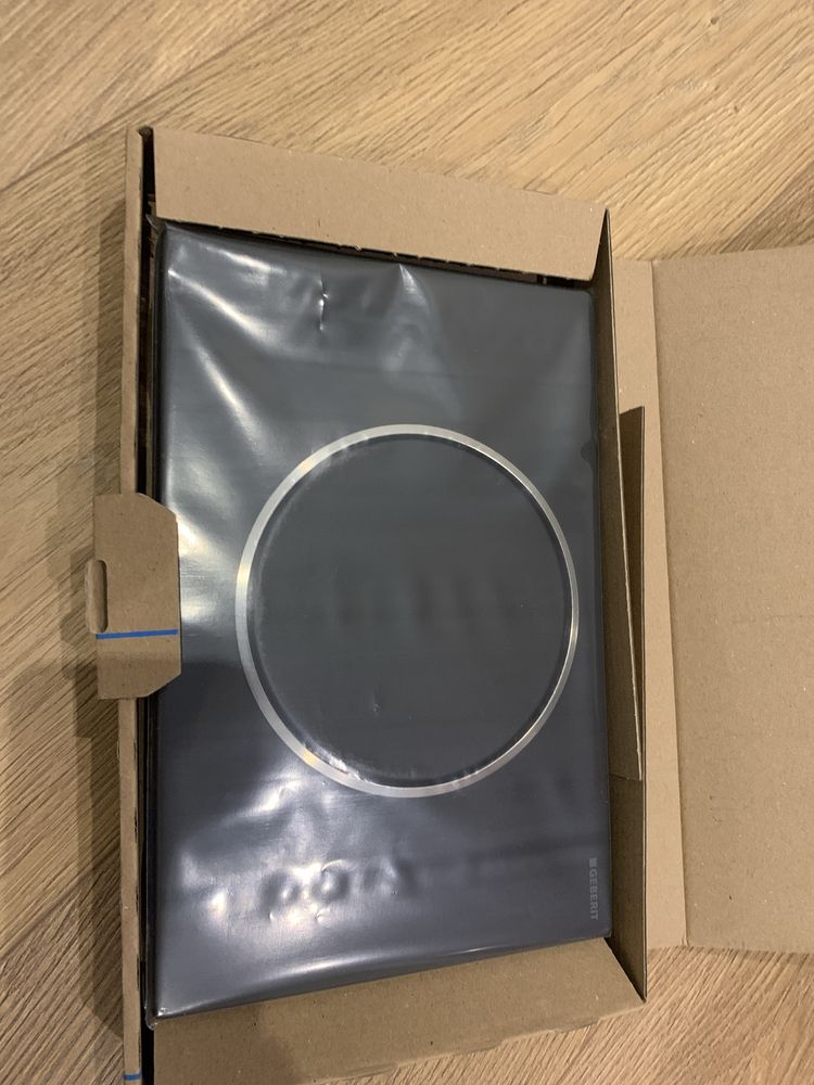 Placa de descarga Geberit Sigma 10 preta NOVA