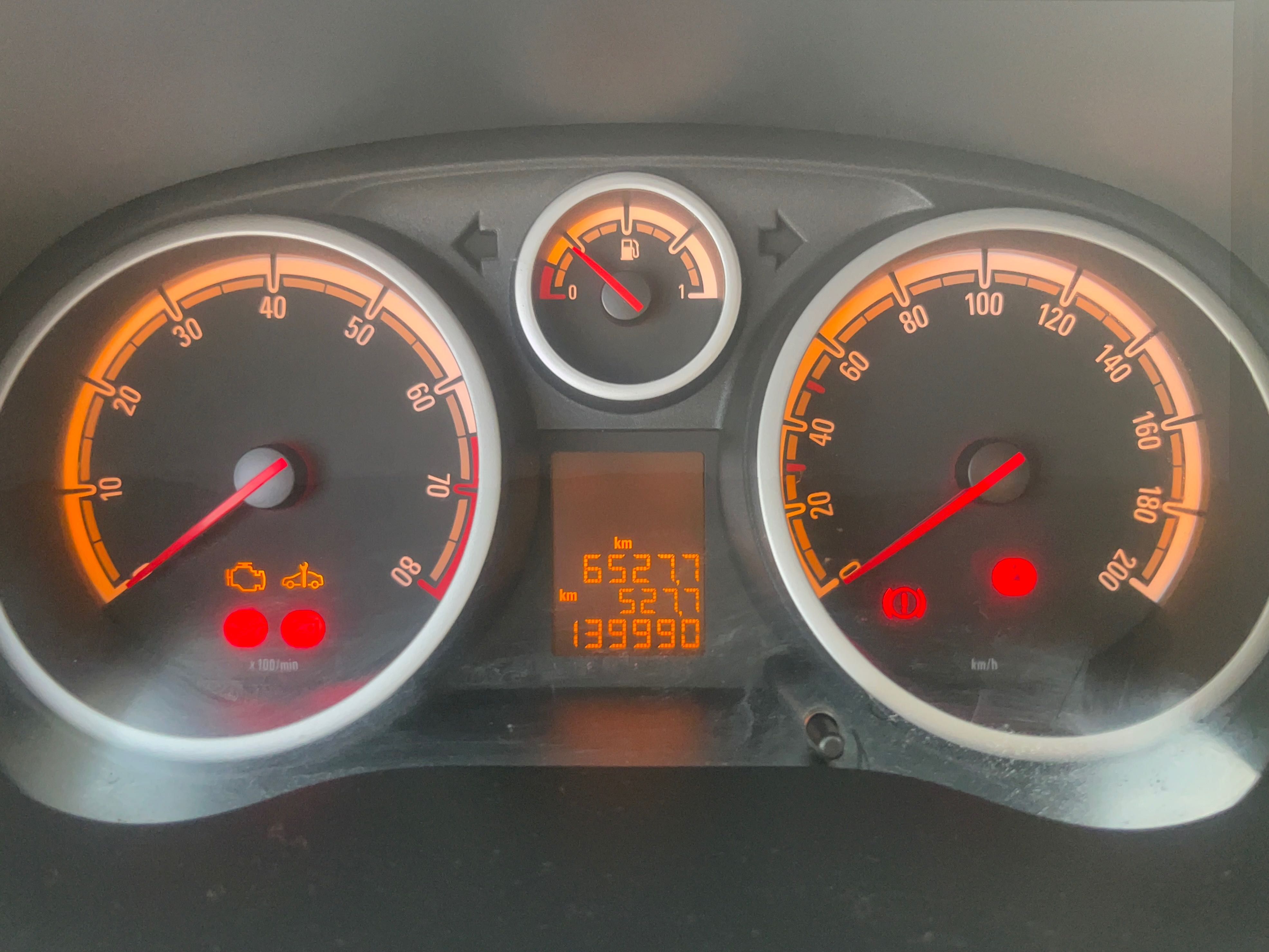 Na sprzedaż Opel Corsa, niesprawny silnik