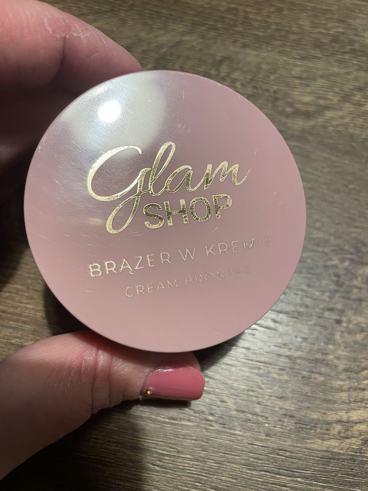 Glamshop bronzer kontur w kremie