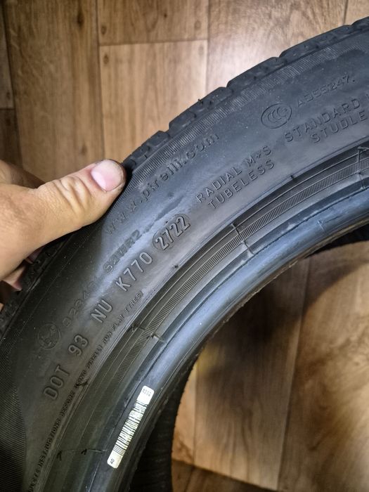 225/50/17 Pirelli para zima 6,5mm 22r RSC RunFlat ssr