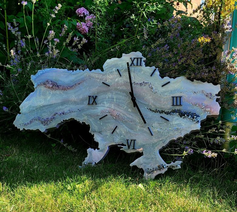 Патриотические часы Карта Украины