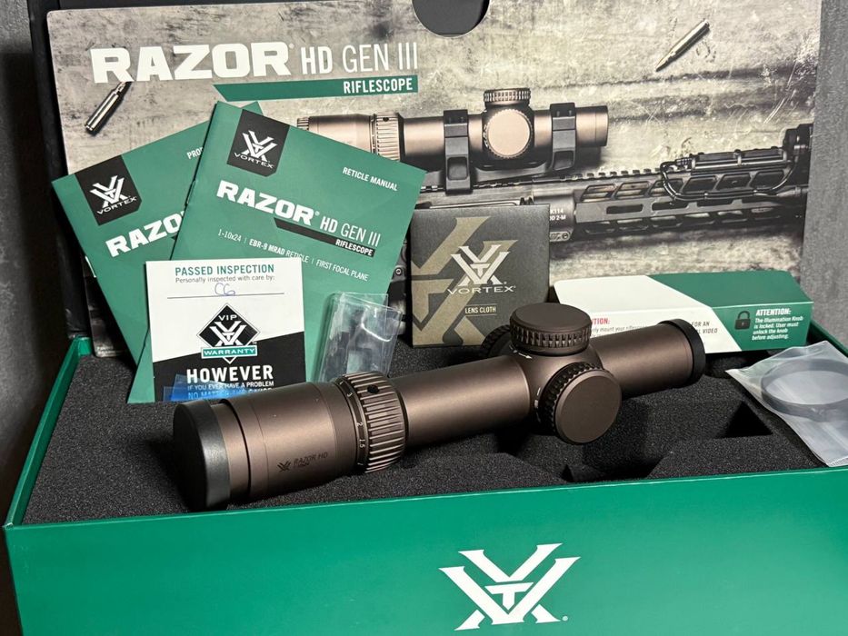 Vortex Razor HD Gen III 1-10x24 FFP 34 mm AO с сеткой EBR-9 MRAD