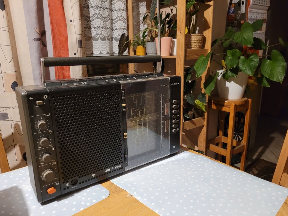 Unitra Julia radio