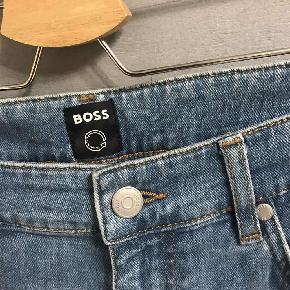 Джинси Hugo Boss