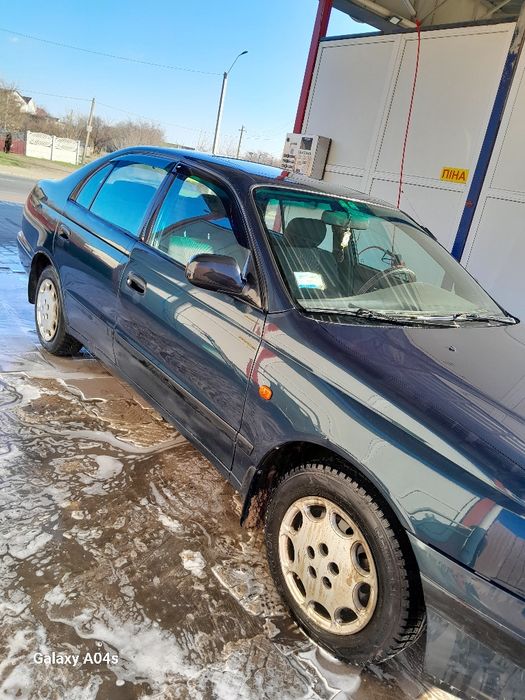 Продам Toyota Karina 1995 г