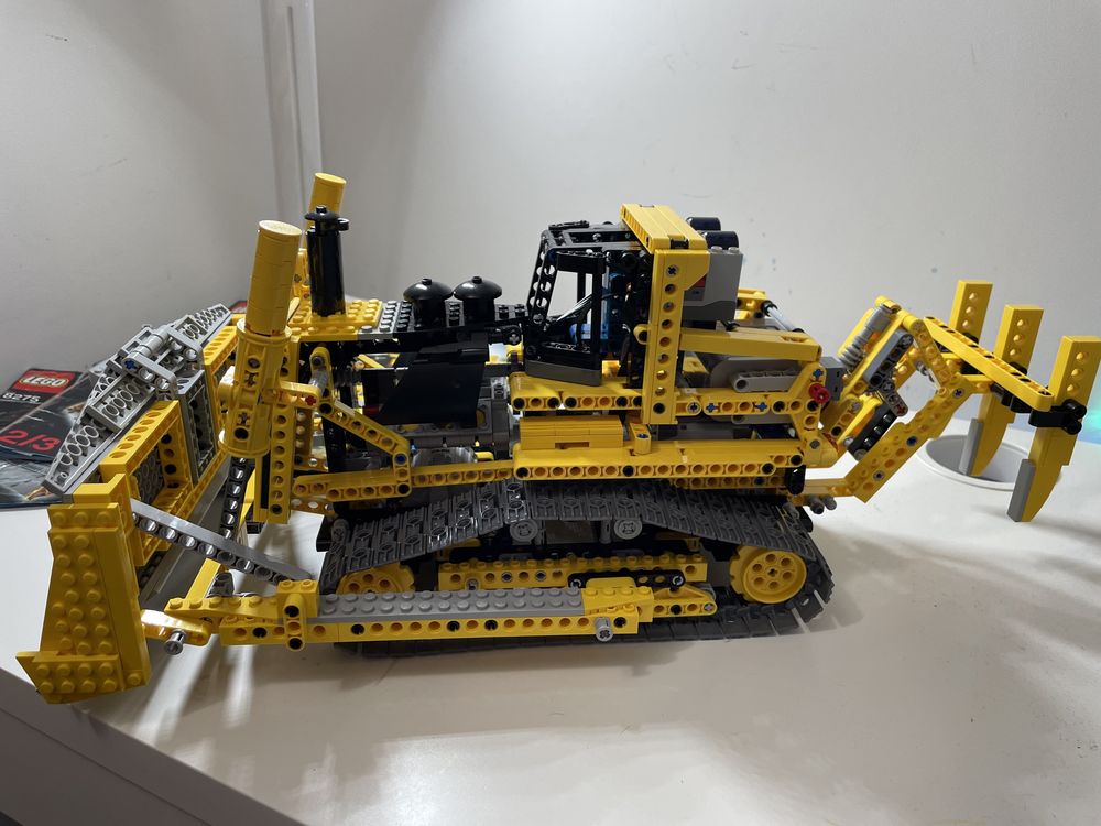 Lego technic 8275 Лего бульдозер екскаватор на радіоуправлінні / пульт