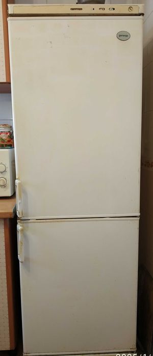 Холодильник двухкамерный, двухкомпресорний