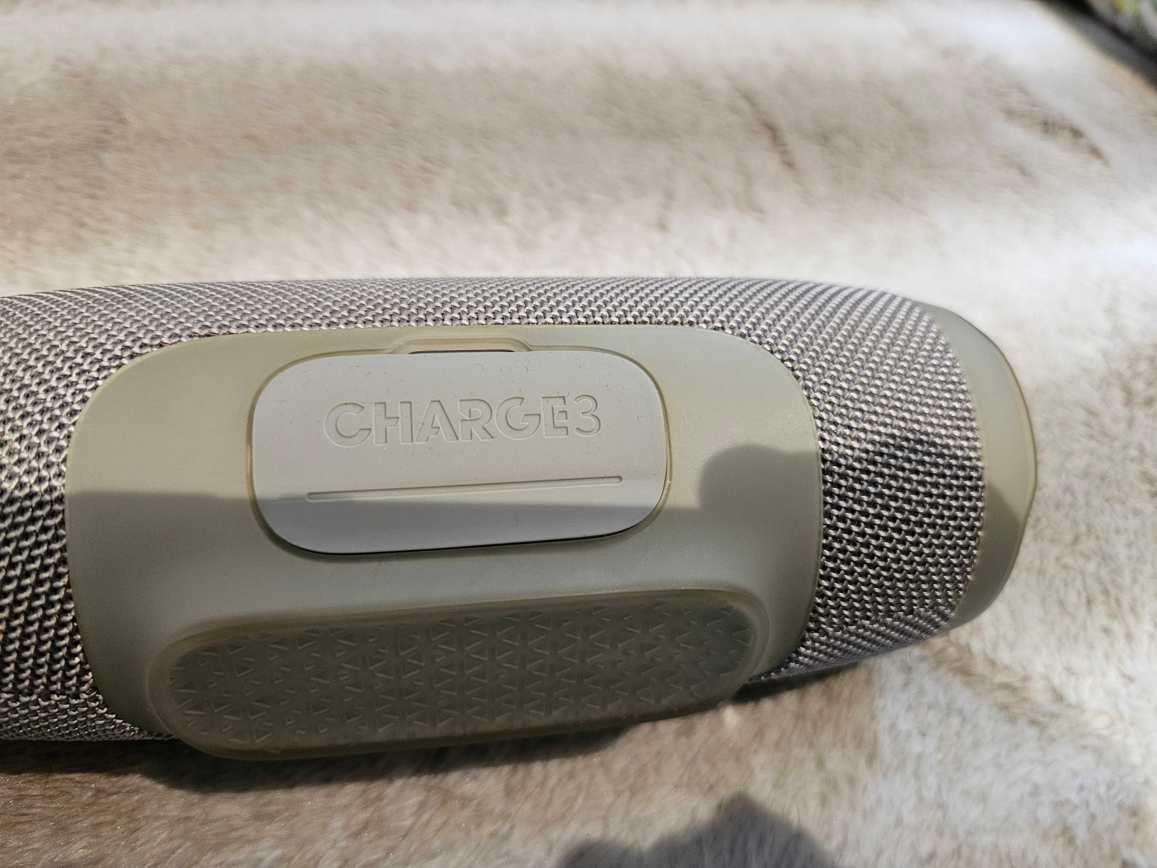 Używany głośnik JBL CHARGE 3 - wraz z oryginalnym futerałem etui