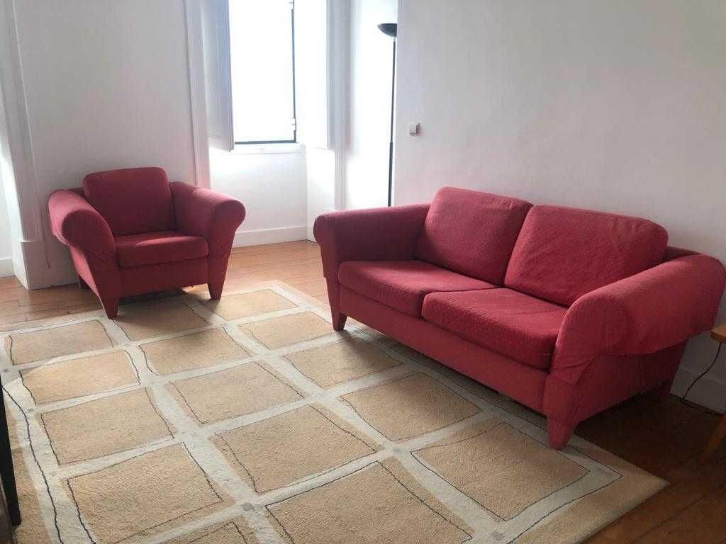 Conjunto 2 Sofás Vermelhos |  2 red sofas set