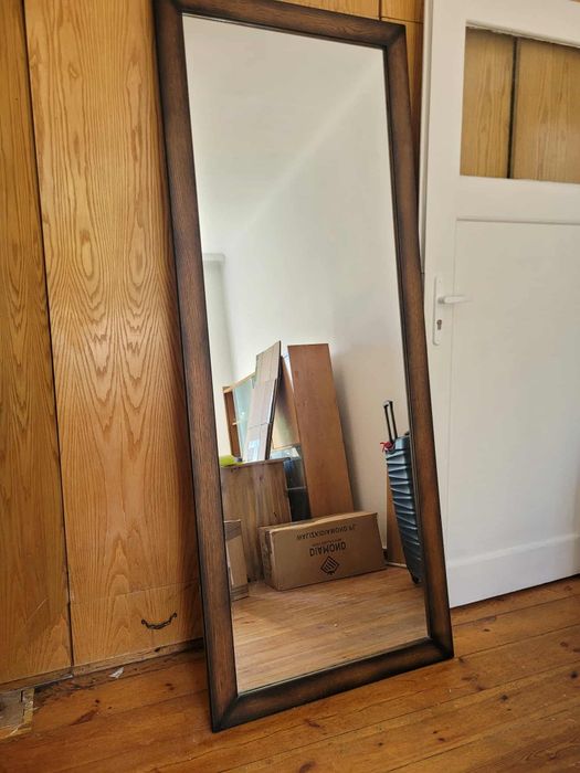 Lustro w drewnianej ramie- odbiór osobisty