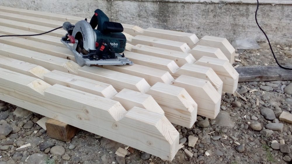 Дах. Будівництво, перекриття, ремонт дахів. Майстри-покрівельники.