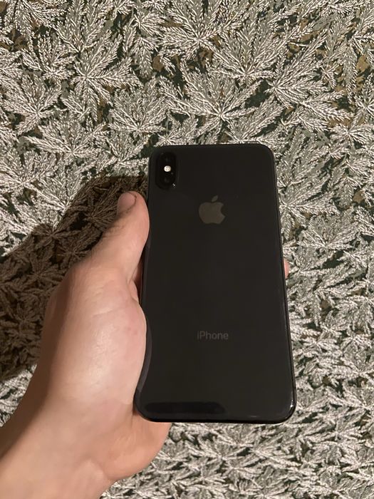 Айфон 10 х в идиальном состоянии