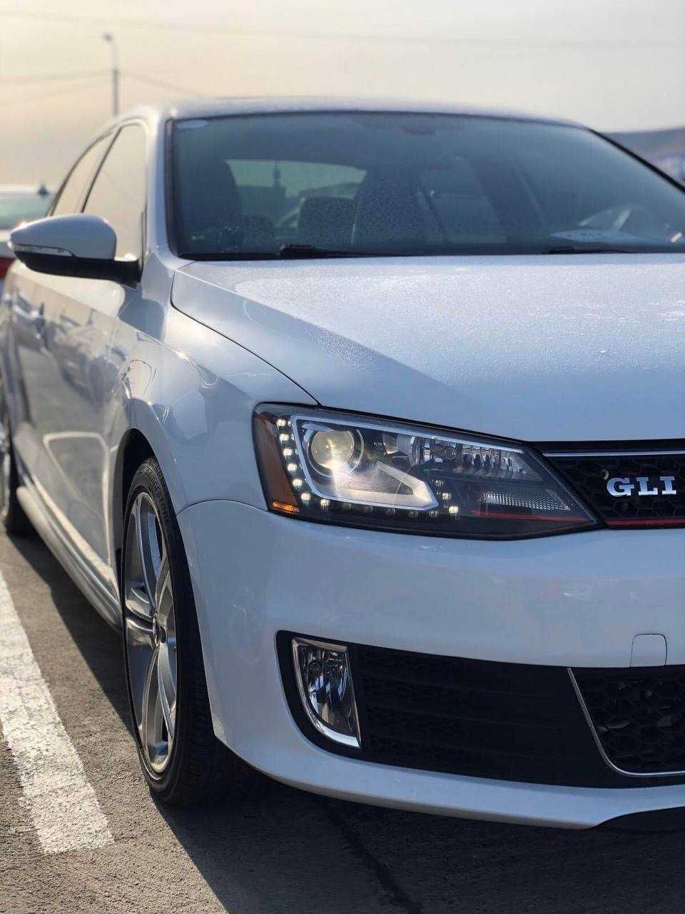 Volkswagen Jetta GLI  2015