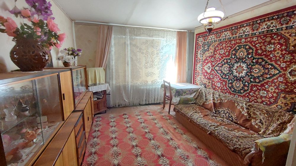 Продам 1к квартиру р-н Лазурний