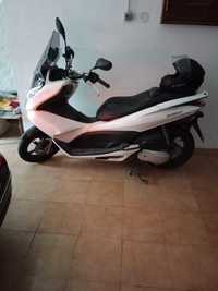 Honda PCX - 2011