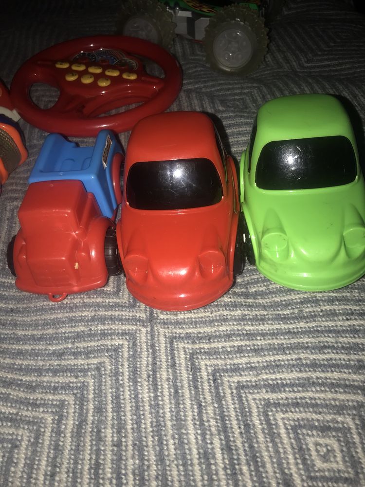 Детский микрофон,руль,машины игрушки