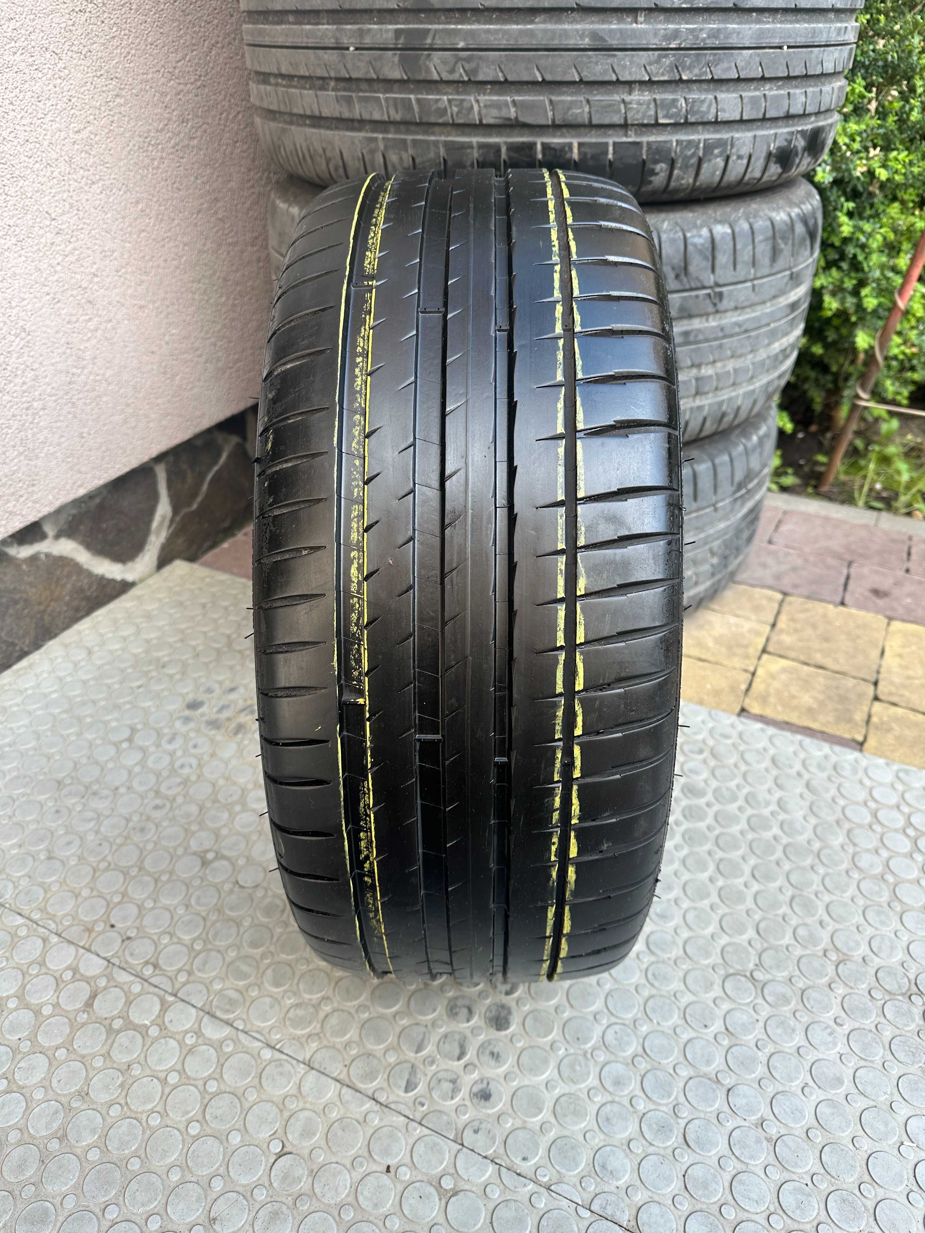 245-40 R18 93Y Michelin Pilot Sport 4 розпаровка 1шт