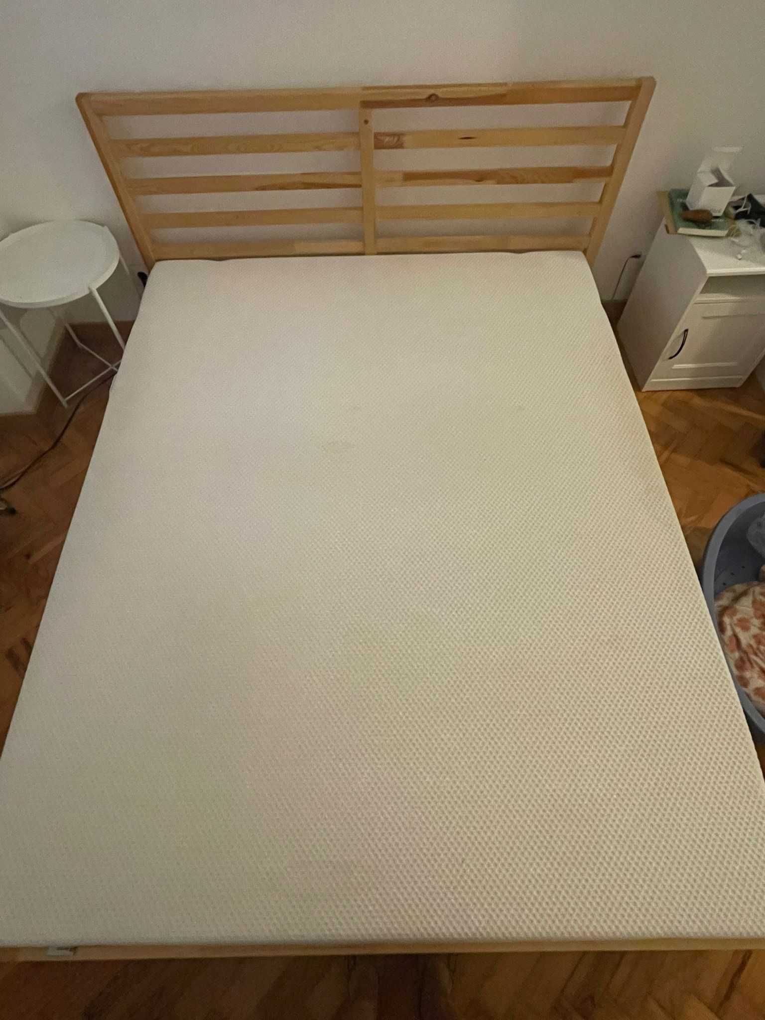 Cama + estrado + colchão