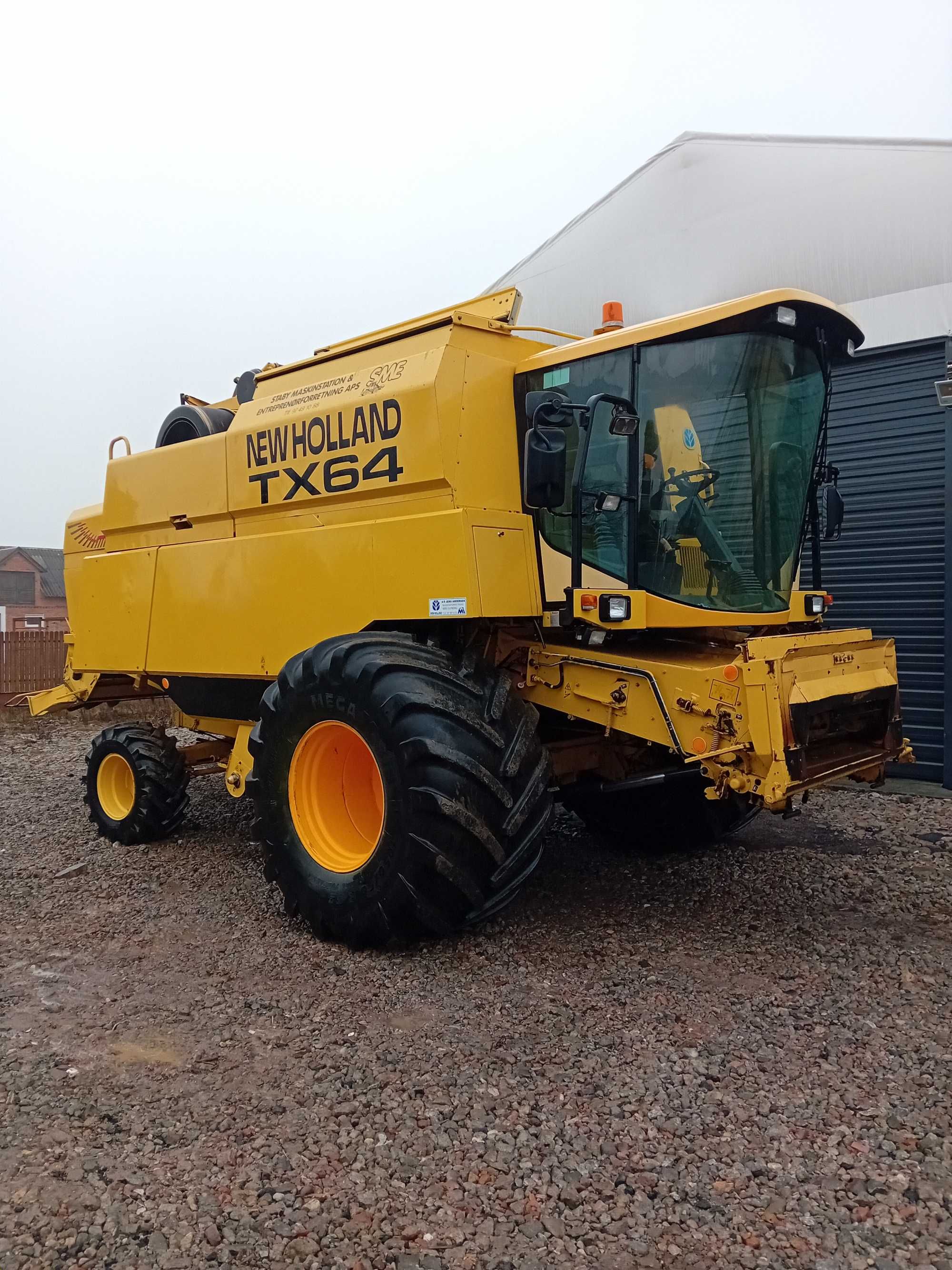 New Holland Tx 64 plus cena brutto heder ze stołem do rzepaku 5.10 m