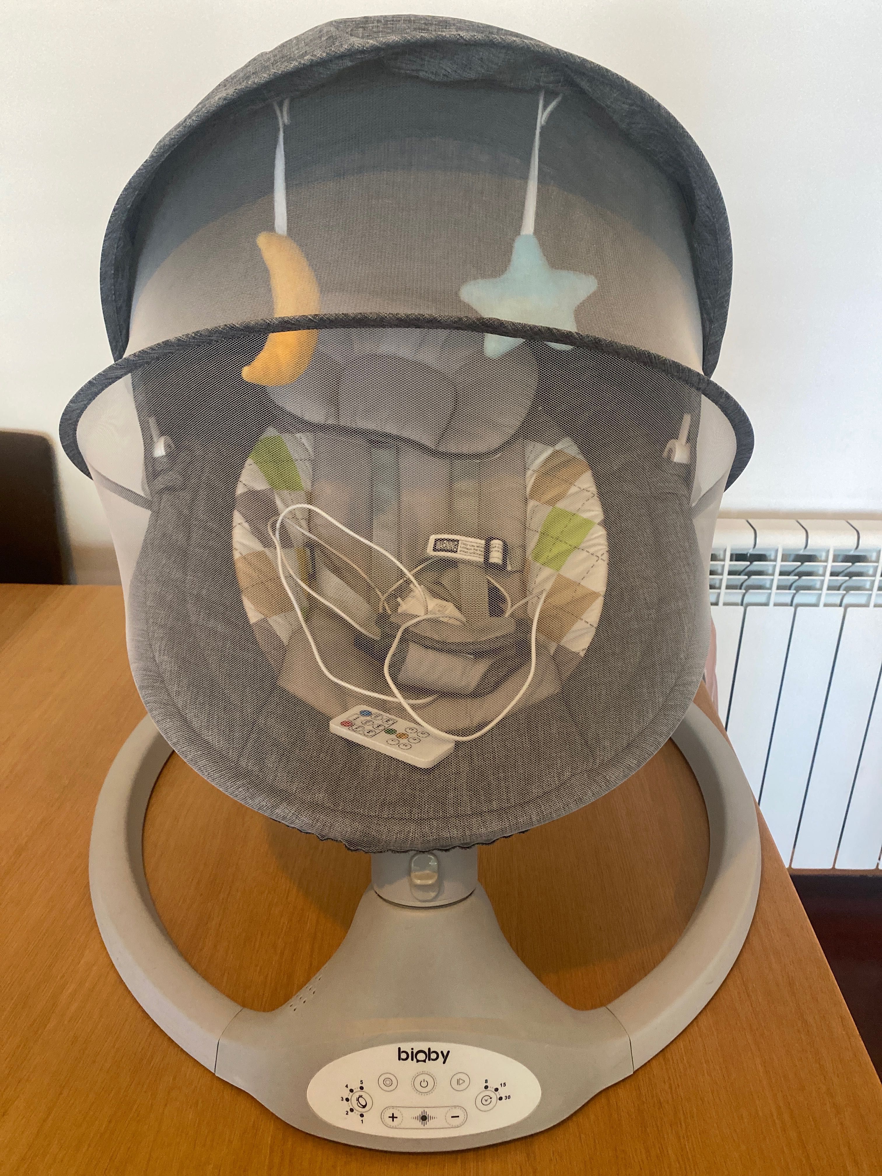 Cadeira de baloiço elétrica Bioby para bebé