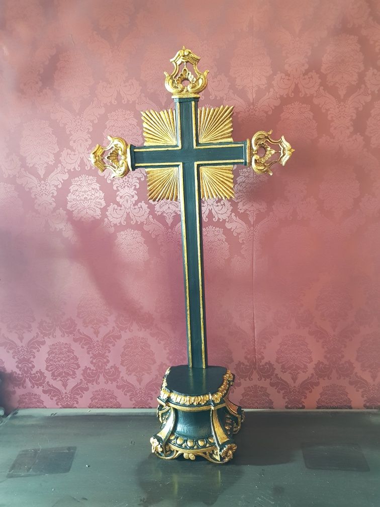 Cruz, crucifixo para cristo em madeira