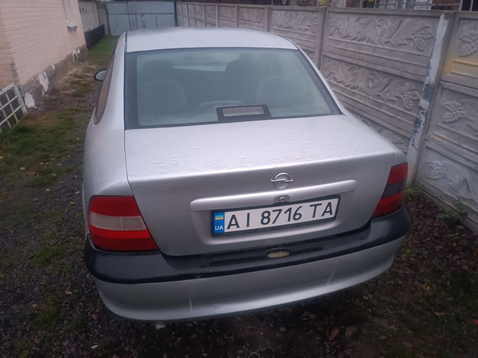 Опель Вектра б продам
