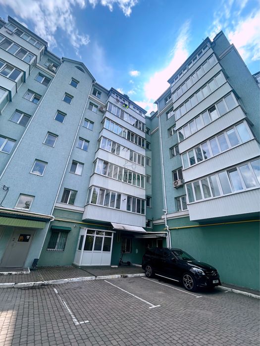Продам 2-х рівневу квартиру з виглядом на Старе місто та Фортецю
