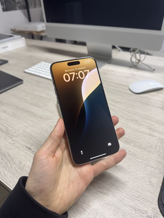 Apple iPhone 15 Pro Max 256GB SIM White Titanium магазин / гарантія