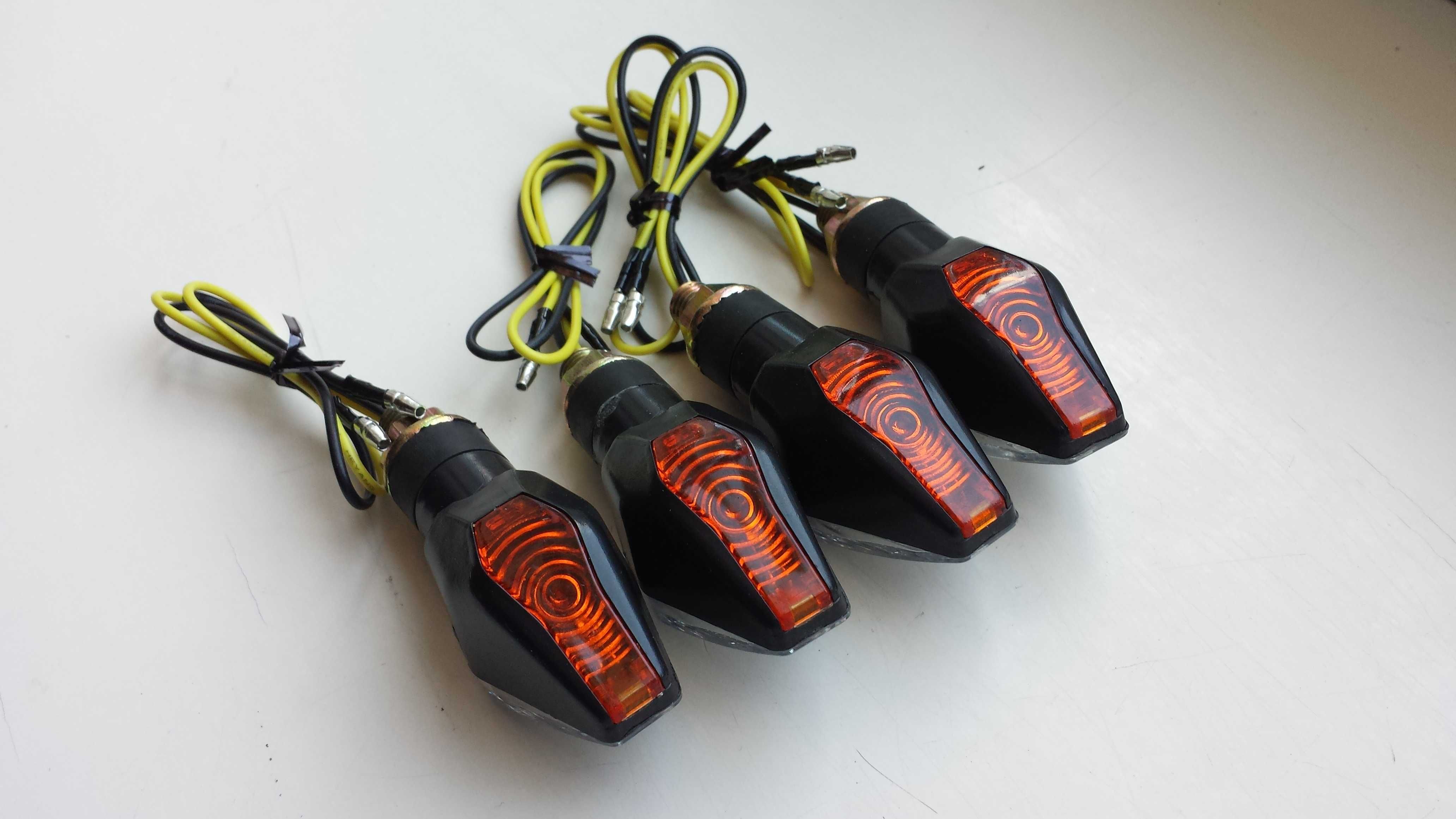 Kierunkowskazy LED motocyklowe DWUSTRONNE uniwersalne