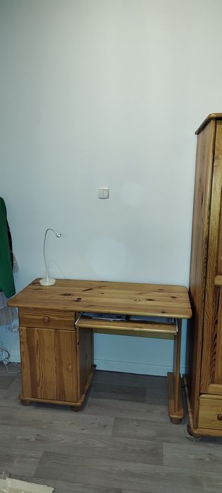 Używane meble sosnowe