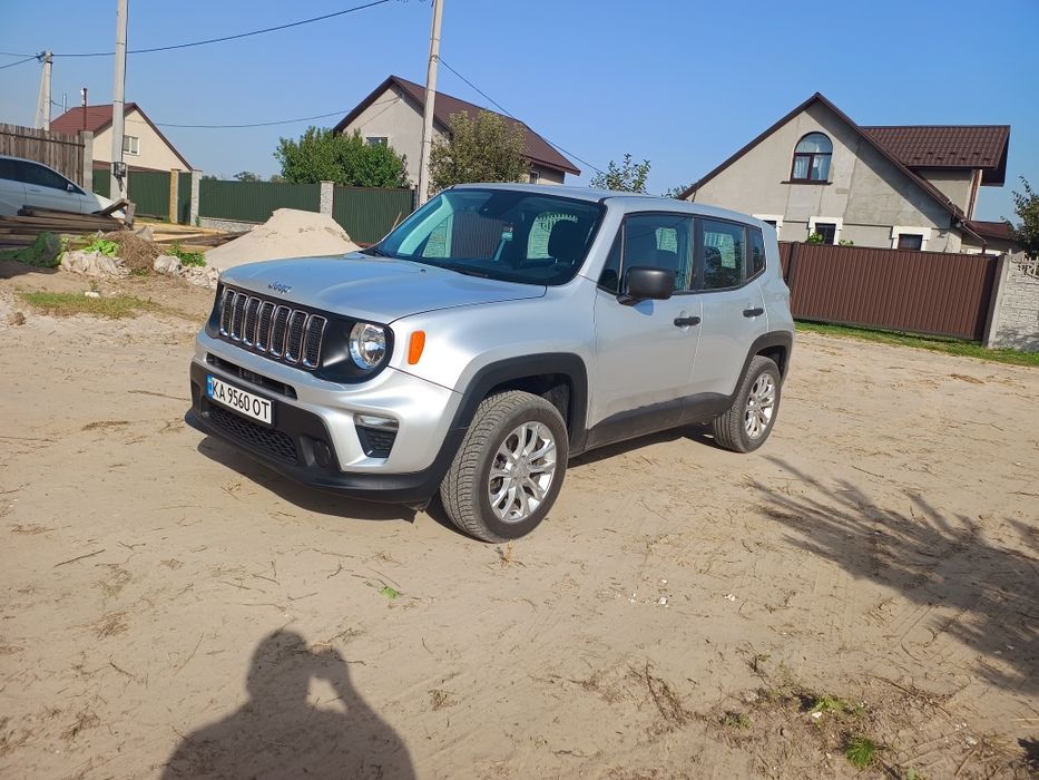 Jeep.    renegade