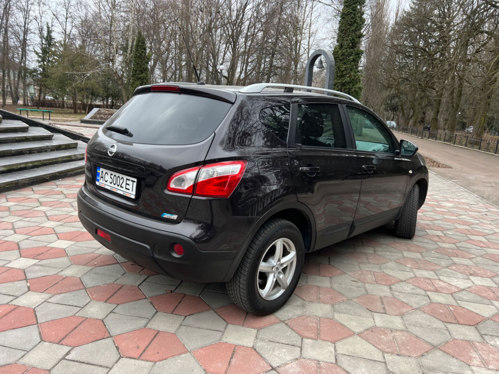 Nissan Qashqai J10