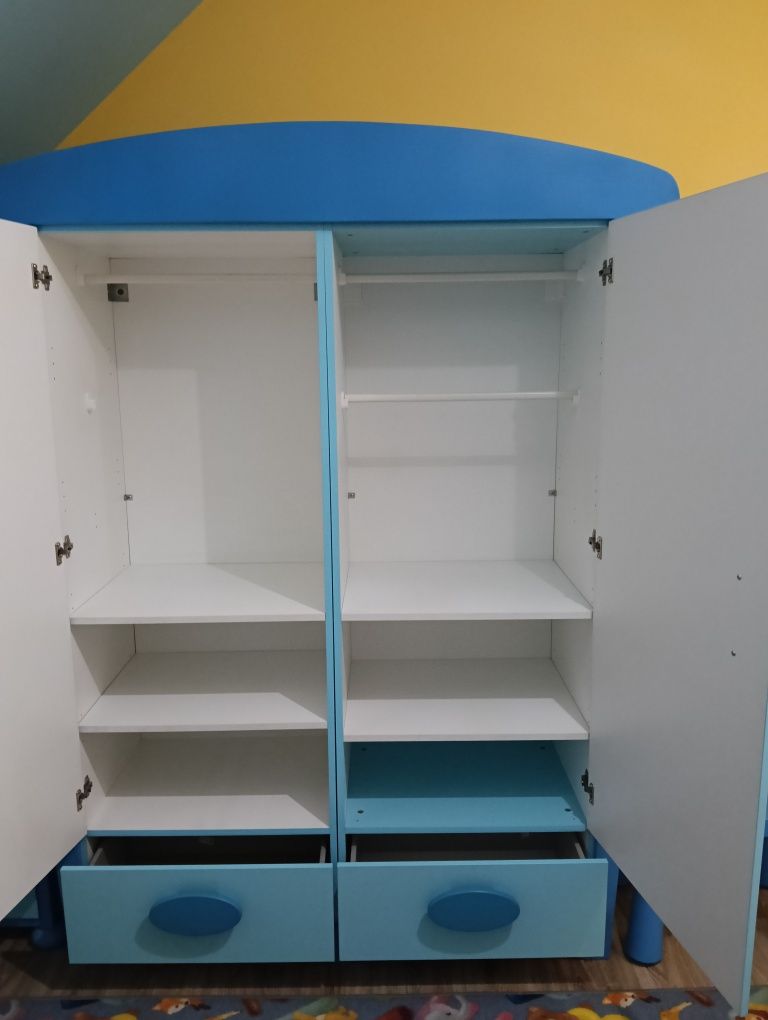 Zestaw mebli IKEA 13 elementów