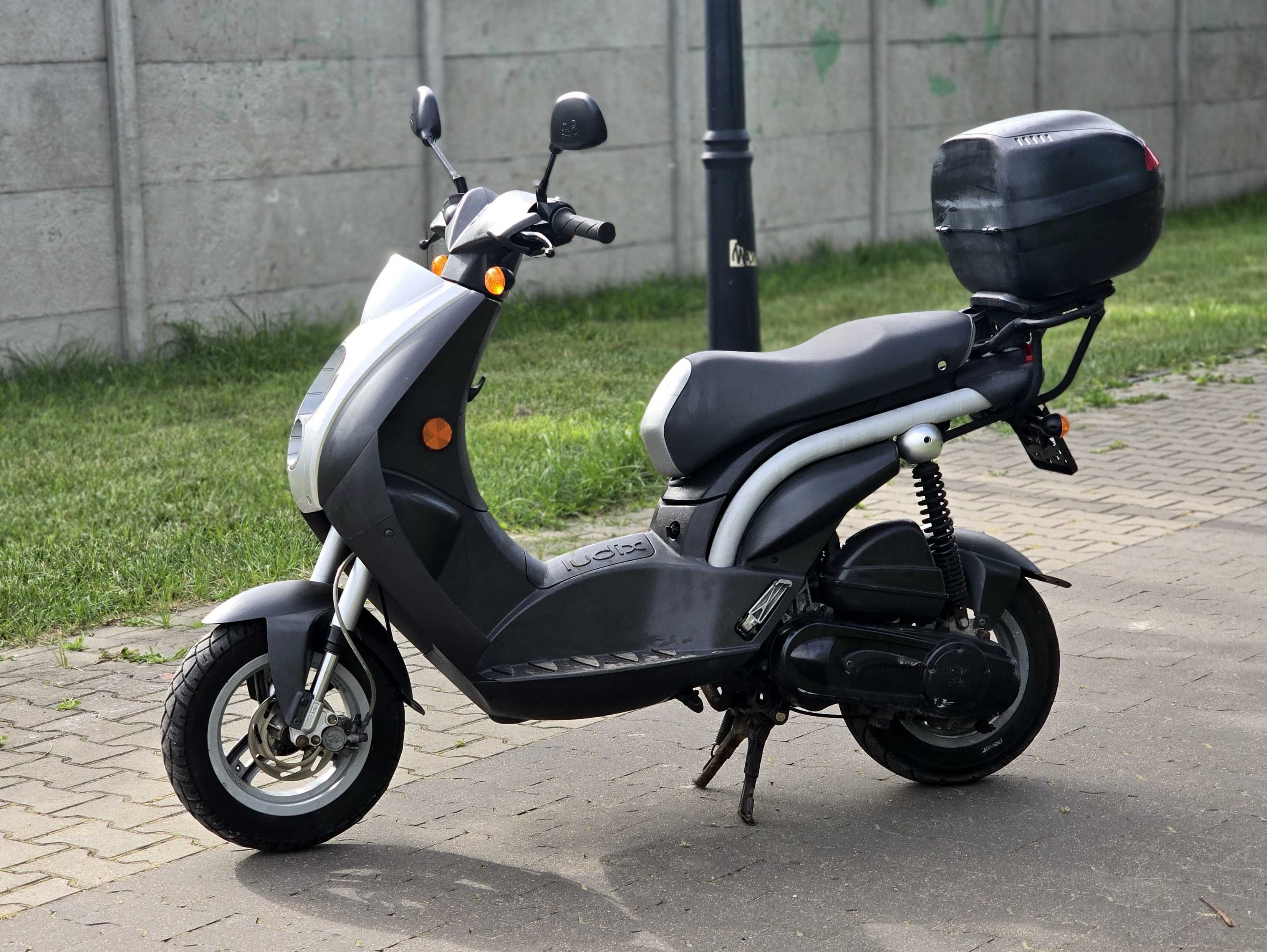 Skuter Peugeot LUDIX z rozrusznikiem i kufrem bdb stan