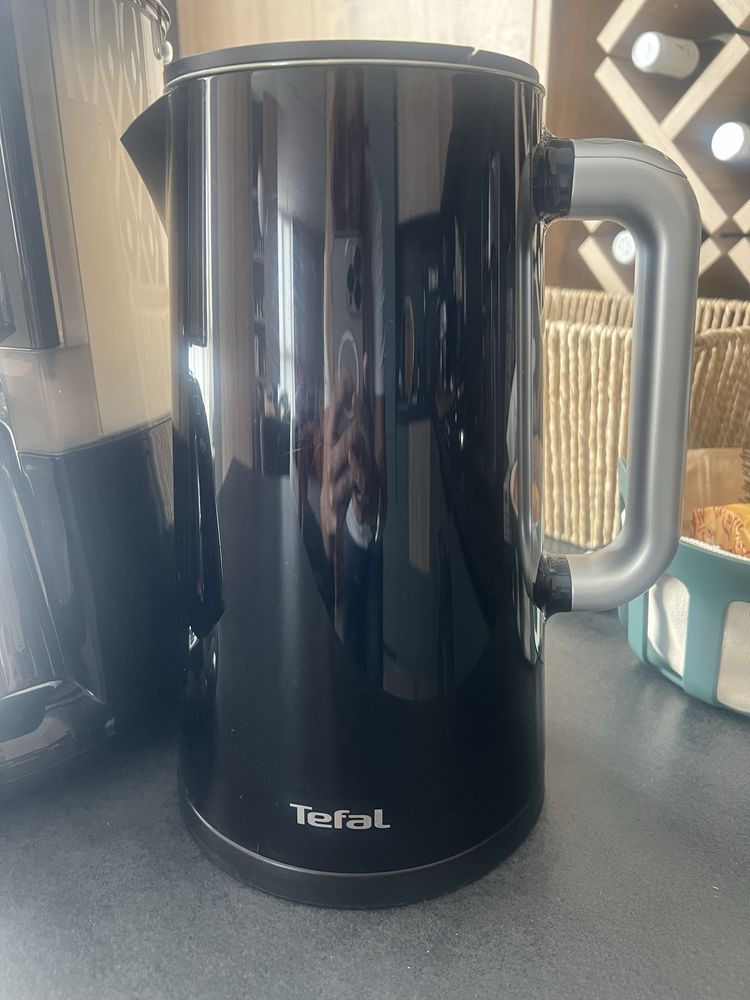 Електрочайник Tefal KO851830